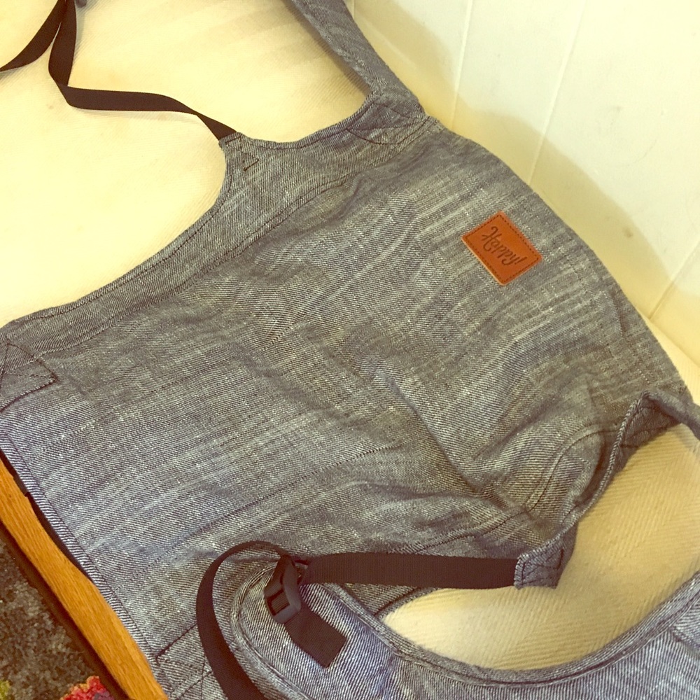Happy baby carrier